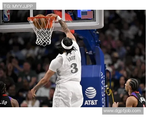 基德确认拉塞尔能出战今日湖人季前赛有望面对旧主带来激烈对决 基德确认拉塞尔能出战今日湖人季前赛有望面对旧主带来激烈对决