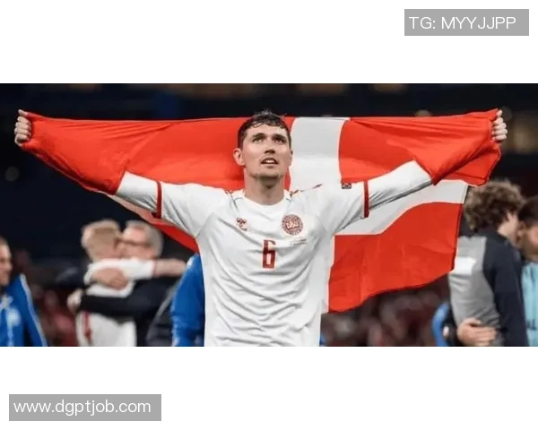 克里斯滕森因身体不适提前回家休养但仍有望出战本轮欧冠比赛 克里斯滕森因身体不适提前回家休养但仍有望出战本轮欧冠比赛